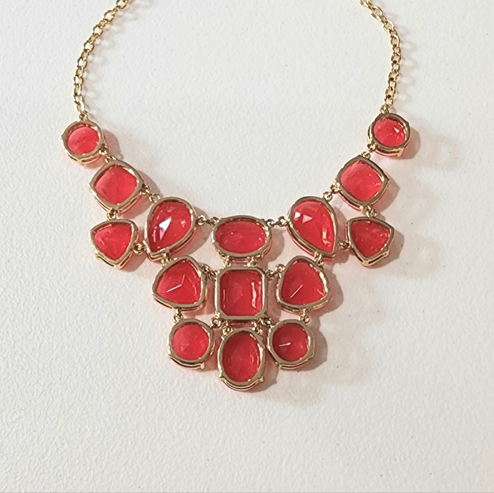 Kate Spade Vegas Jewels Facet Cluster Pink Bib Necklace - Picture 5 of 9